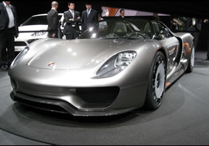 Porsche 918 Plug-In Hybrid High Performance Spyder